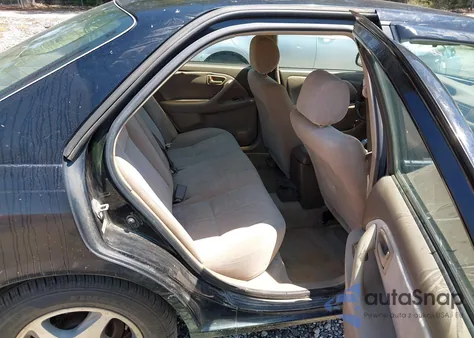 1999 Toyota Camry Le V6 z USA, uszkodzony, nr VIN JT2BF28K2X0230604